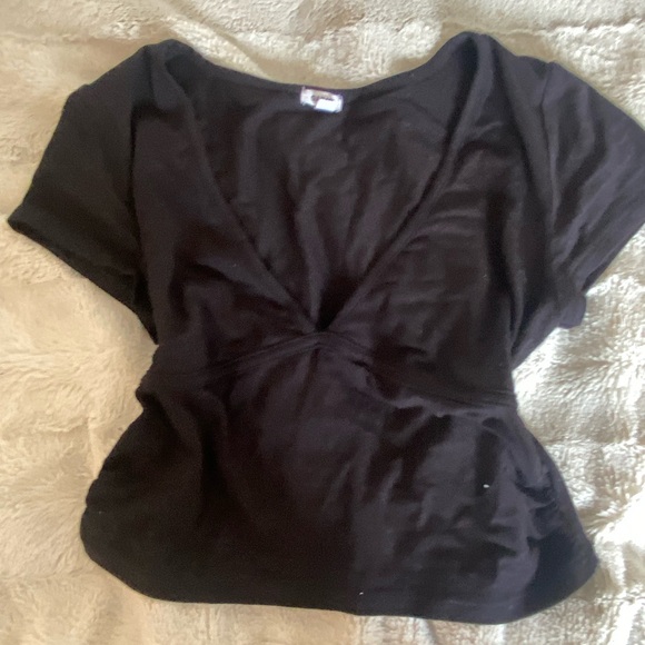 Garage mini black v-neck tee - Picture 3 of 4